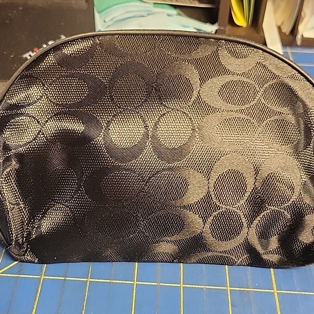Black Cosmetic 8x5 Pleather Pouch